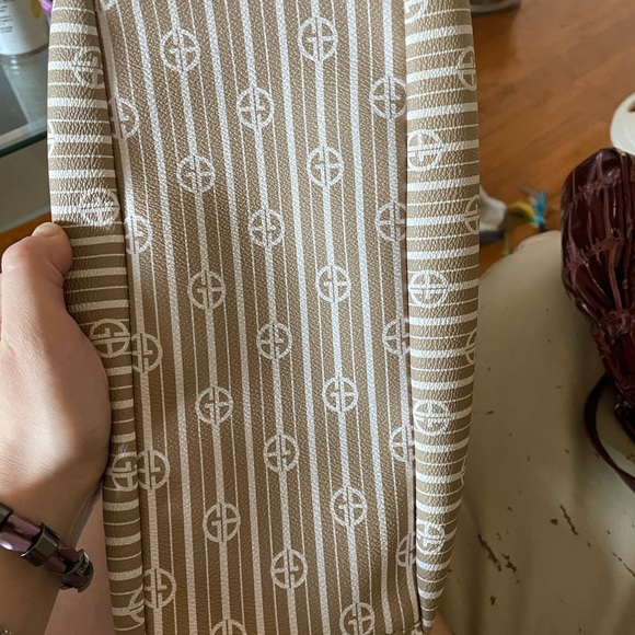 Giani Bernini gorgeous hardly used purse. - Picture 3 of 7